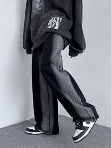 Jeans masculinos Foufurieux Spray-tingido Homens Tendência Marca High Street Calças de perna larga Vintage Drop Loose Straight Mopping Denim