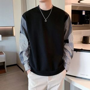 Men's Clothing Casual Stripe Top Black Sweatshirts T Shirt for Man Splicing Harajuku Fashion Xl Sale Streetwear Aesthetic Winter 240119