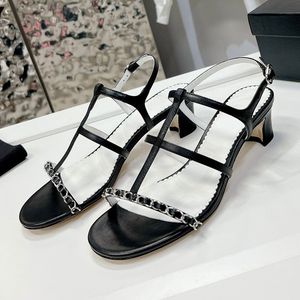 Fårhud T-strap Högklackskor Kvinnor Sandaler Buckle Strap Gladiator Chunky Heels Female Shoes Summer