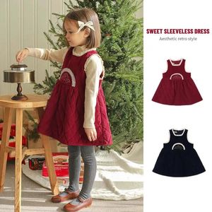 2024 Clibeso Little Ceremony Girl Dress Sets Ранняя весна Детский бежевый топ без рукавов с вышивкой Детская одежда 12M9Y 240126