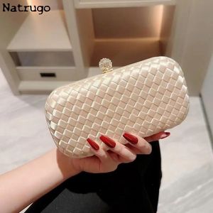 Women Weave Evening Bags Single Side Knot Clutch Purse Mini Dinner Wallets Banquet Bags Elegant Evening Dress Matching Bag 240126