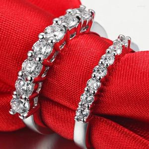 Cluster Rings S925 Sterling Silver Wedding Band 7 Pieces Moissanite 0,28-0,7 Vit D Färg Slim Fine Jewelry