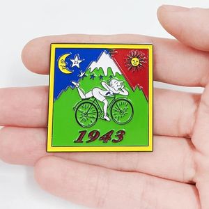 Brosches Cykeldag 1943 Emalj Pin Bike Rider Retro Poster Art Badge Collectibles