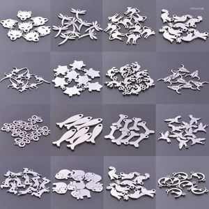 Encantos 20 pçs/lote mini tamanho animal peixe lobo inseto pingente de aço inoxidável charme para fazer jóias diy brincos pulseiras materiais