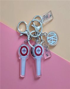 Anahtarlık Sokak Çocukları Destek Lambası Akrilik Keychain Kpop Kolye Sevimli Yaratıcı Mücevher Çantası Dekorasyonu Accessorie4981161