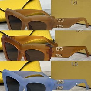 Lyxdesigner solglasögon för kvinnor kattögon solglasögon unisex strand solglasögon vintage ramar lyx design uv400 med fall mycket bra asyj01