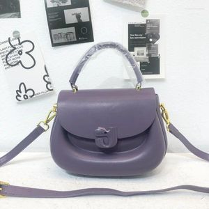 Akşam çantaları kadınlar 2024 Moda kova çantası geniş omuz kayışları kadınların geniş kapasitesi tek omuzlu crossbody vintage trend