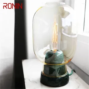 Lampy stołowe Ronin Modern lampa luksus prosty nocny Kreatywny vintage szklane biurko lekkie dekoracje LED do domu el salon el