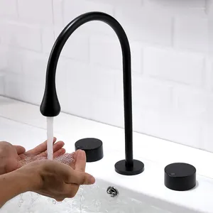 Bathroom Sink Faucets Luxury Brass Faucet Three Hole Two Handle Cold Water Basin Mixer Tap Black Design Good Quality