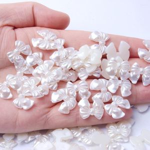 Nagelkunst Dekorationen Stil 18mm Harz Flieger Strass Strass 25 pcs weiß Elfenbein Flachback Perlen für DIY -Seil -Scrunchie -Schmuck Dekoration