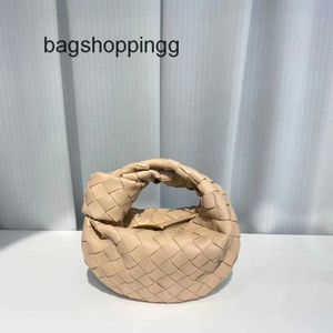 2024 Versatile Classic Bags bag Fashion tote Spring Girl Luxury Venata Evening Unique Jodie Knot Mini Boteega Woven Small Handheld Jodies Girl Cutie Purse URBP