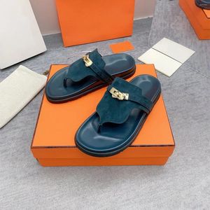 Terlik Kadınlar İçin Plaj Ayakkabıları Erkekler Yaz Doğal Çocuk Süet Platform Metal Dekorasyon Slaytları Düz ​​Flip Flops Tasarımcı