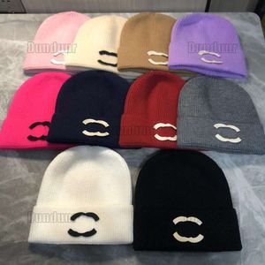 Designer Luxury channel Classic ski cap Fashion Letter cloth Knitted Hat Mens And Womens Breathable Trucker Hat 240211