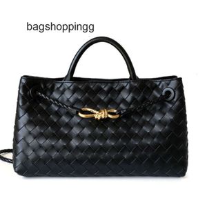 Rope Metal Evening Classic Boteega Woven Cowhide Luxury Buckle Bags lady Totes Venetas Leather Designer Andiamo Layer Womens High One Top Shoulder Handbag 29cm CHW8