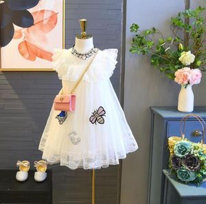 Retail Baby Girls039 broderade bi ärmlösa klänningar Summer Lace Lotus Leaf Edge Tulle Ruffled Aline Party Princess Dress K9801051