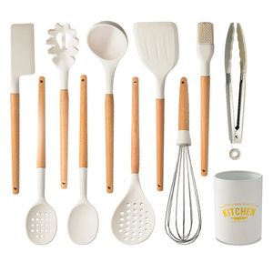 Utensili da cucina in silicone di alta qualità Set pentole Utensili da cucina in silicone antiaderenti resistenti alle alte temperature con manico in legno 240130