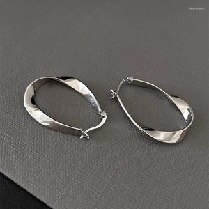 Hoopörhängen 925 Sterling Silver Mobius Strip Circle Geometric Punk for Women Girl Gift Jewelry Drop Wholesale