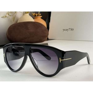 James Bond Tom Sunglasses Men Women Brand Designer Sun Glasses Super Star Celebrity Driving Sunglass for Ladies Fashion tom-fords Eyeglasses With box TF 5422