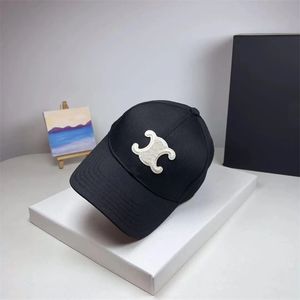 Gorro de designer de moda para mulheres homens chapéu sem aba impresso clássico moda carta multicolorido luxo outono e inverno gorros