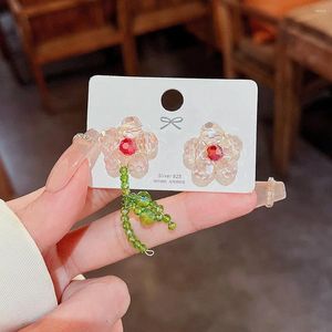 Studörhängen Korean Silver Needle Liten Fresh Woven Crystal Flower Asymmetrical Lovely Ear Studs Designörhängen.