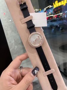 Novo relógio feminino da moda mostrador de cristal embutido combina com movimento de quartzo suíço size34.5mm aaa
