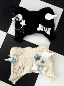 Harajuku Y2K Star Plush Bone Bone dzianinowy kapelusz Kobiety Gothic Punk Angel Wings Black Beanie Hat Autumn Winter Warm Ear Ochraniacz Caps 240124