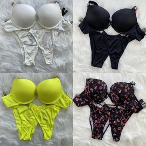 BHs Sets Damen Unterwäsche Tanga 3-teiliges Set Sexy Strass BH Großhandel