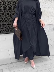 Abbigliamento etnico Eid Musulmano Abito Abaya in 3 pezzi Set Donna Abiti da festa in Marocco Con cintura Caftano Scollo a V Maxi Preghiera Abaya Abiti lunghi 2024
