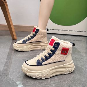 Kvinnor Winter Shoes Short Plush Platform Sneakers Vulcanize Laceup Women Håll varma snöbotiner Kvinna 2023 Luxury Botas Mujer 240125