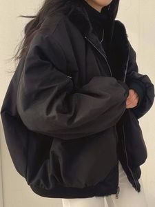 韓国語版のぬいぐるみ両側ラムウールコットンコート女性冬のゆるい固体ジッパーフード付きジャケット240125