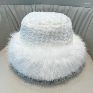 Berets Fashion Lei Feng Hat For Women White Plush Fisherman's Autumn And Winter Ear Protection Outdoor Warm