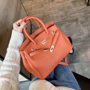 2021 Spring New Korean Fashion Crossbody Handheld Instagram One Shoulder Women's Bag 75% factory direct sales