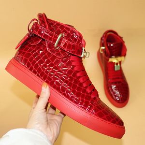 Phenkang Männer Geprägte High Top Sneakers Lock Spitze Rot Wohnungen Echt Leder Designer Stiefel männer Casual Schuhe 240118