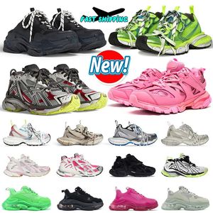 Scarpe Triple S Scarpe da ginnastica Uomo Donna Piattaforma Suola trasparente Nero Bianco Rosa Volt Beige Rosso Grigio Verde Uomo Donna Jogging Walking Sneakers casual