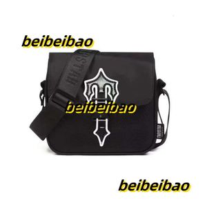 Mens Messenger Bags Nylon Reflective Waterproof Postman Bag Luxury Trapstar Hip Hop Shoulder Bags Rapper Womens Rock Hobo Fashion Handbag Bag Gift Stores 2024