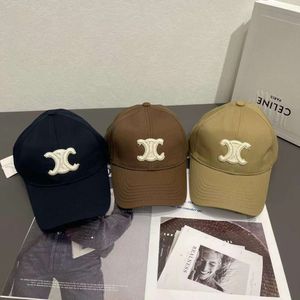 Lyxdesigner hatt kvinnor broderad baseball cap kvinnlig sommar avslappnad casquette hundra ta solskydd sol hatt retro klassiska kasett kvinnor