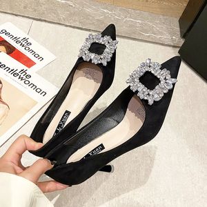 Rhinestone Women 113 Fashion Square Buckle Bridesmaid Wedding Shoes Solid Flock Pointed Toe Stiletto Pumps French High Heels 240125 ss