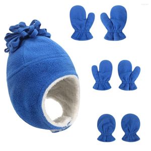 ベレー帽の卸売りの品揃えの色二重層の赤ちゃんフリースの帽子と手袋セット幼児幼児のイヤーフラップ冬の屋外ビーニー帽子