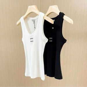 Designer T Shirt Woman LOWE Cropped Top Tankem Broidered Womens Knits Tops Sexy Sleeveless Hoka Sport Tee Yoga Summer Tees Vests Fiess 3356ess