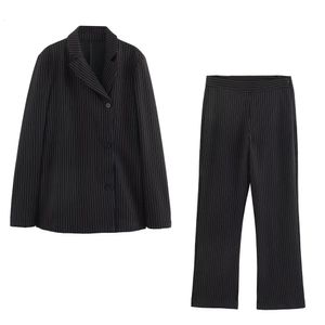 Taop ZA 초기 봄 제품 여성 패션 이중 가슴 파인 스트라이프 슈트 코트 하이 허리 슬림 바지 세트 240127