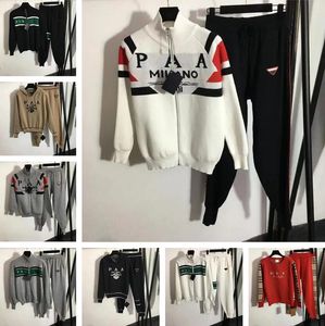 New Fashion Mens Womens Tracksuits Designer Tracksuits 여성 세트 가을과 겨울 New Long Sleeve Casual Women 's Wear 고품질 순수면 니트 의류