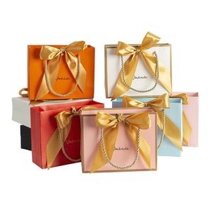 50pcs Bluk Custom Paper Portable Packaging Bag Jewelry Box Gift Bags with Gold Bow Ribbon Favor For Wedding Birthday Party 240119