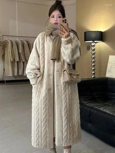 Futra kobiet sztuczny płaszcz Kobiety zagęszcza miękkie luźne koreańskie modne puszyste długie kardigan kobieta 2024 Zimowe pojedyncze płaszcze