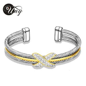 UNY JEWELLY DOUBLE TISTED CABLE WIRE BRACELET WOMENギフトエレガントな2トーンデザイナーインプアーカフバングル240124