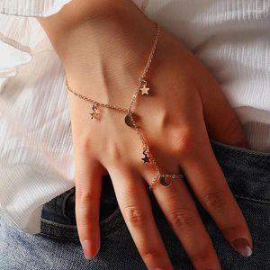 Charme Pulseiras YADA Anéis de Dedo Mão Harness Liga Cor de Ouro StarsMoon Bangles para Mulheres Cristal Jóias Pulseira Anel Uma Peça