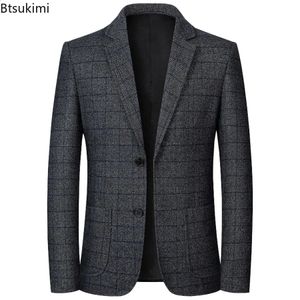 Męskie mody Blazery Pojedyncza jesień jesień zima dwa przyciski podwójne kieszenie garnitury Business Casual Jacket 240201