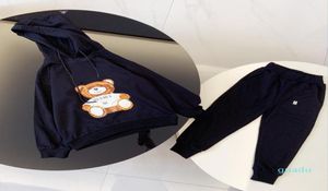 Designer Felpa con cappuccio per bambini 2 pezzi Completi di vestiti Ragazzi Ragazze giacca cappotto pantaloni Tute Sport per bambini all'aperto Baby Boy Sportswea3057924