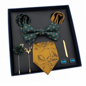 Vintage Green Mens Tie Set Luxury Neck Ties For Wedding Gift Bowtie näsduk manschettknappar slips clip brosch set för manliga slips 240119