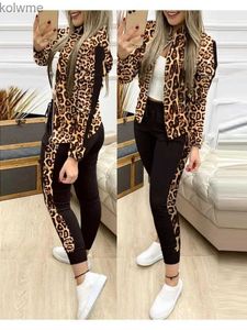 Kvinnors tvådelade byxor Trend Leopard 2 Tvådelar Set Women Outfits ActiveWear Zipper Top Leggings Women Matching Set Tracksuit Female Outfits for Women YQ240214