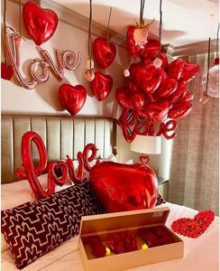 32pcs1set Red Heart Balloons Wedding Bakgrund Rum Dekor Jag älskar att du hänger virvlar för alla hjärtans dagsdekorationer 240122